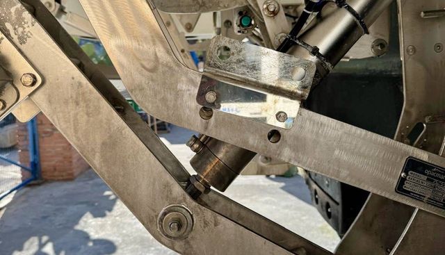 noname yacht for sale 85