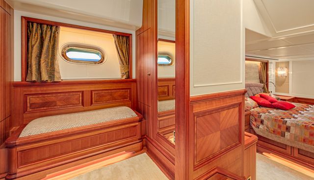 FRIVOLOUS yacht for sale 23