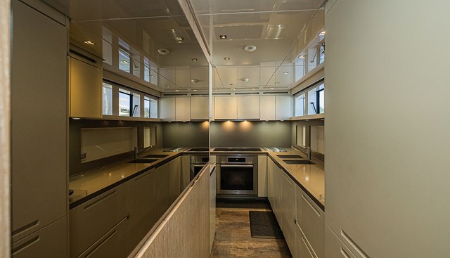PERCAL yacht for sale 34