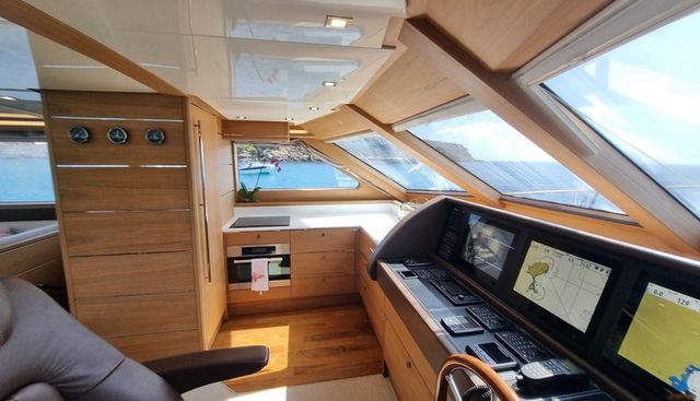 PLEIADES yacht for sale 10