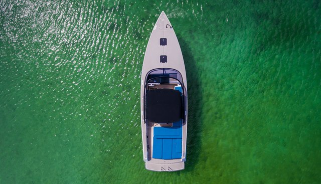 VANDUTCH 40 yacht for sale 34