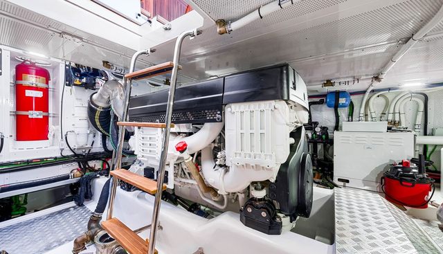 ISLAND GIRL III yacht for sale 30