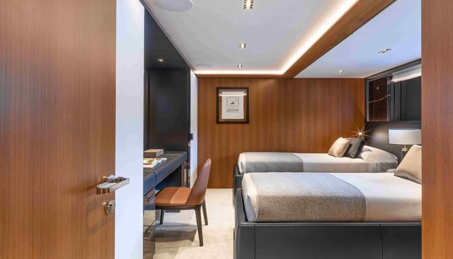 SAIRU yacht for sale 18