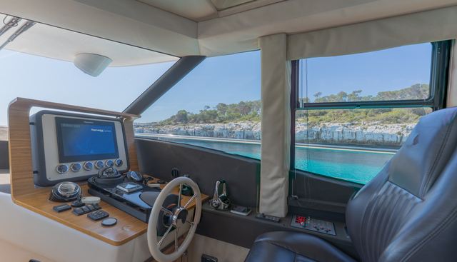 noname yacht for sale 22