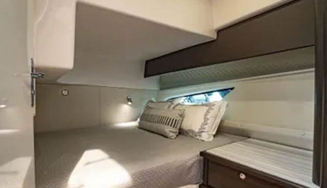 GARBONZO yacht for sale 17