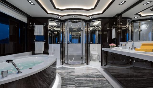O'Ptasia yacht for sale 12