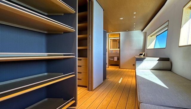 LA VETTA yacht for sale 13