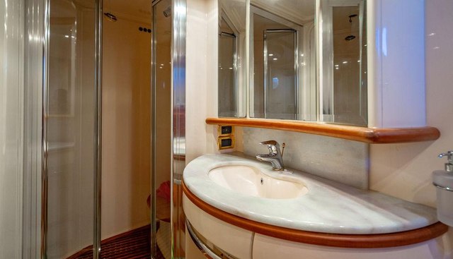 noname yacht for sale 67