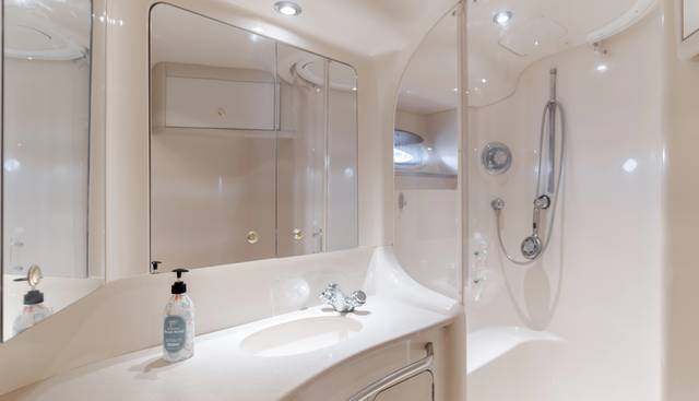 Oasis yacht for sale 28