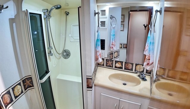 noname yacht for sale 32