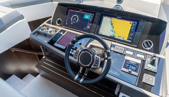 SALAMIS yacht for sale 30