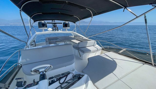 JUNIOR yacht for sale 15