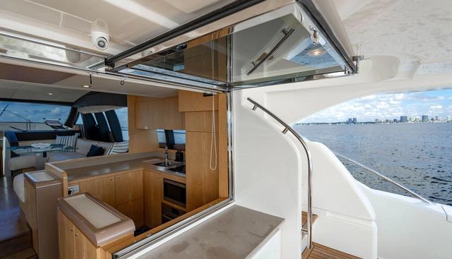 Amigos yacht for sale 15