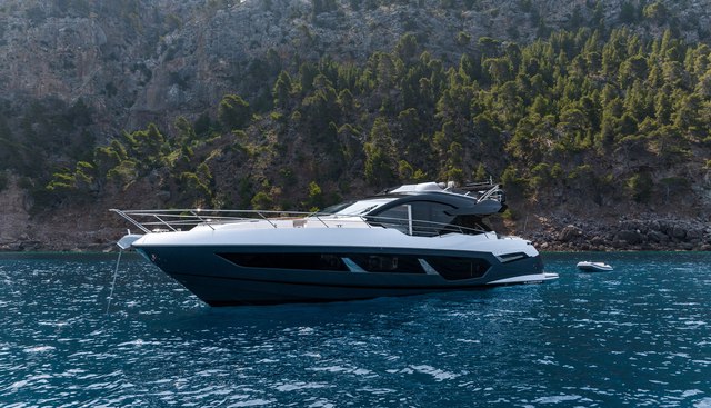 1282475 yacht for sale 4