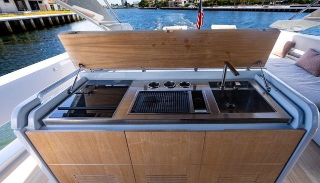 Snack Money yacht for sale 24