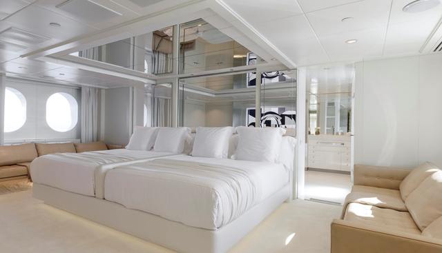 IDOL yacht for sale 12