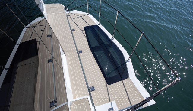 GN440FLY-016 yacht for sale 62