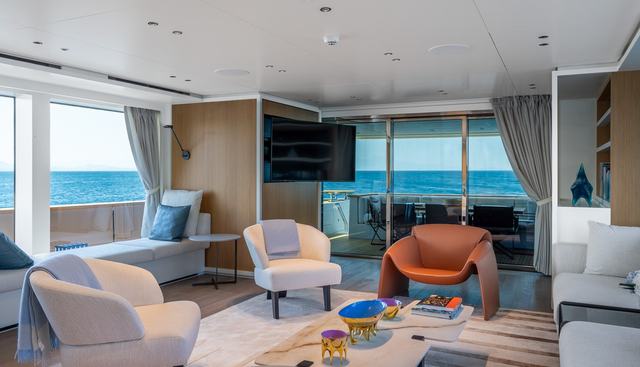 Aisha yacht for sale 30