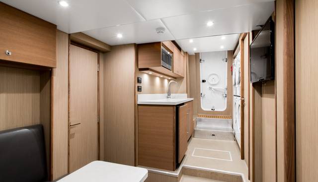 Crescent Lady yacht for sale 20