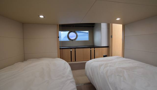 VOLANTIS yacht for sale 44