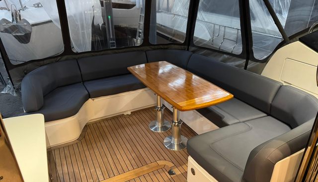 Seven yacht for sale 17