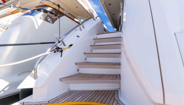 KING POWER yacht for sale 18
