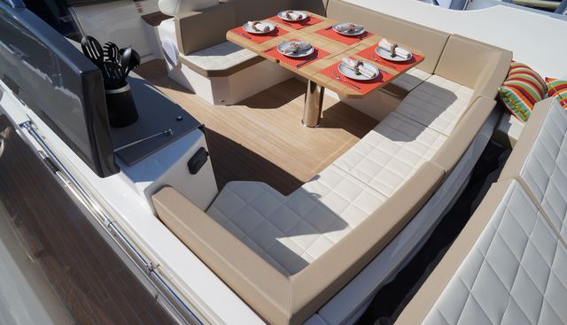 Amaretto yacht for sale 29