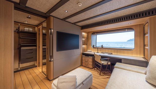 AKULA yacht for sale 28