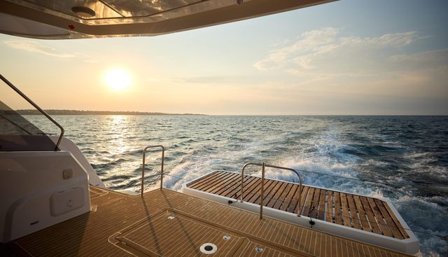 noname yacht for sale 24