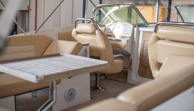Pequeno Corazon yacht for sale 12
