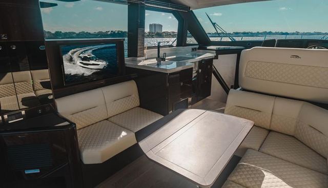 GALEON 410 HTC yacht for sale 12