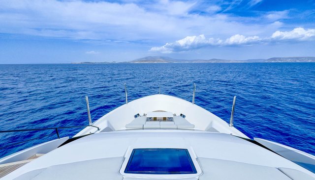 SL90A yacht for sale 65