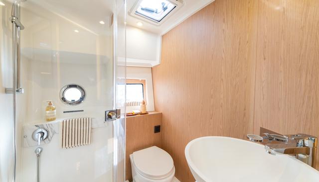 noname yacht for sale 14