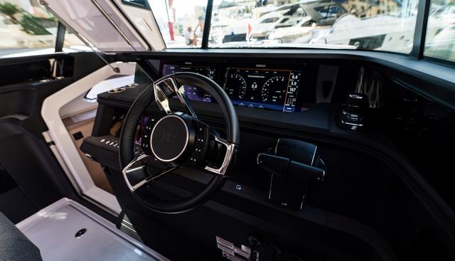 N3SSI3 yacht for sale 15