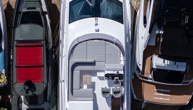 4282555 yacht for sale 2