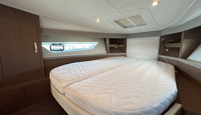 O DE MER yacht for sale 20