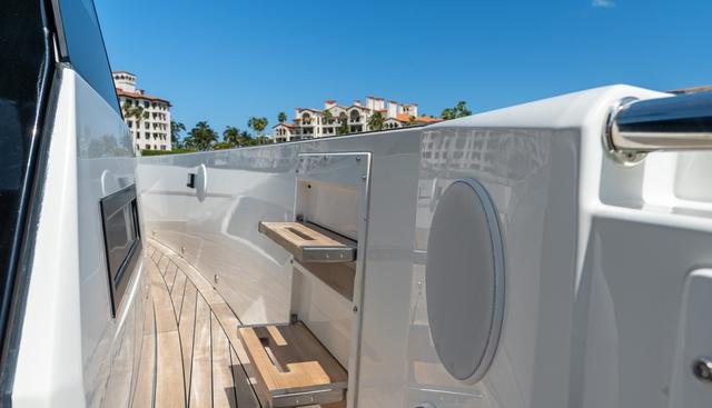 HINJUICE yacht for sale 20