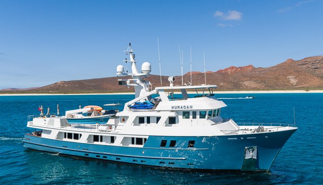 Huracan yacht for sale 2