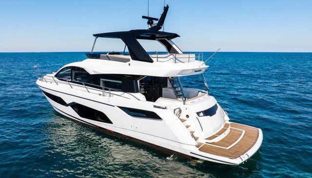 MANHATTAN 68 yacht for sale 5