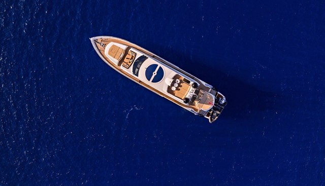 Blade 6 yacht for sale 4
