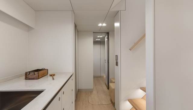 GOOD DAY SUNSHINE yacht for sale 25