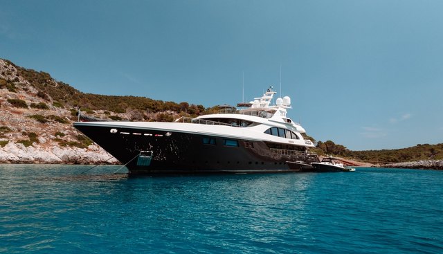 ZIA yacht for sale 4