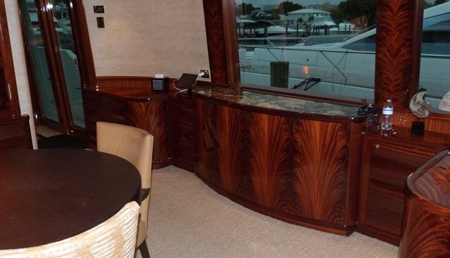 REMY ROO yacht for sale 9