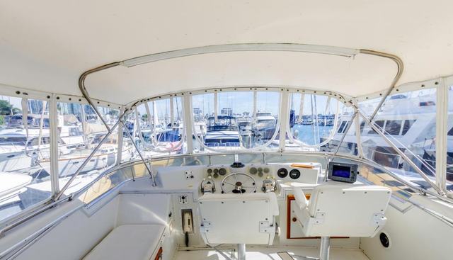 Paloma yacht for sale 19