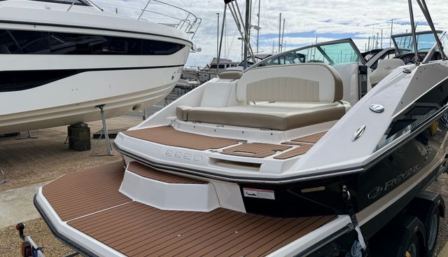 Off Piste 2 yacht for sale 2