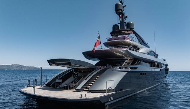 FLYING DAGGER III yacht for sale 5