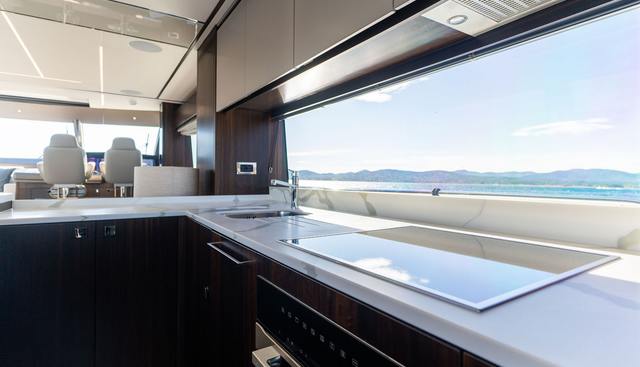 BELLA GEE yacht for sale 24