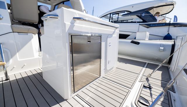 noname yacht for sale 14