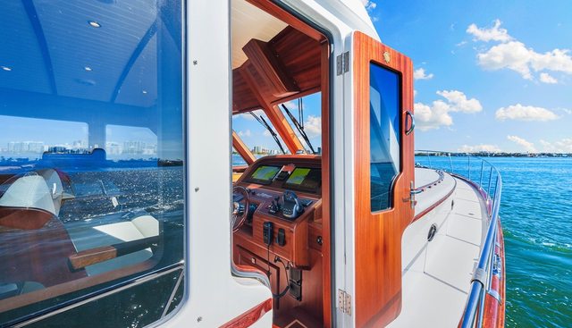 ISLAND GIRL III yacht for sale 7