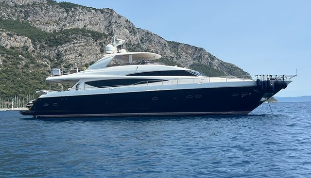 MIRA yacht for sale 3